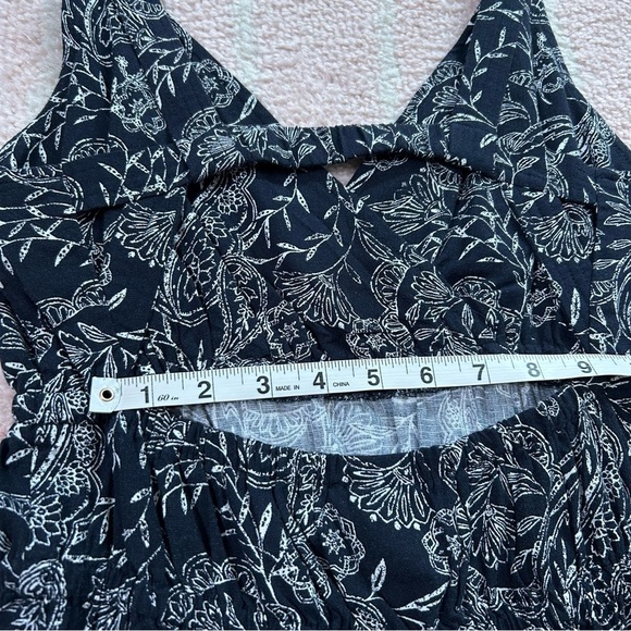 NWT Universal Thread Navy and White Floral Maxi Dress Size Small Cotton Blend - Picture 11 of 11